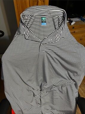 Pro tour Striped Black and White polo me